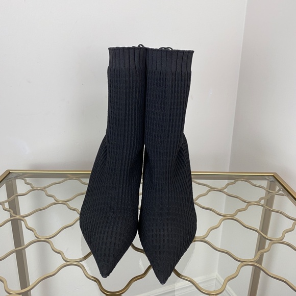 Zara Black Ribbed Sock Boots Booties NWT Pointed Toe High Heel Ankle Boots - Picture 7 of 10